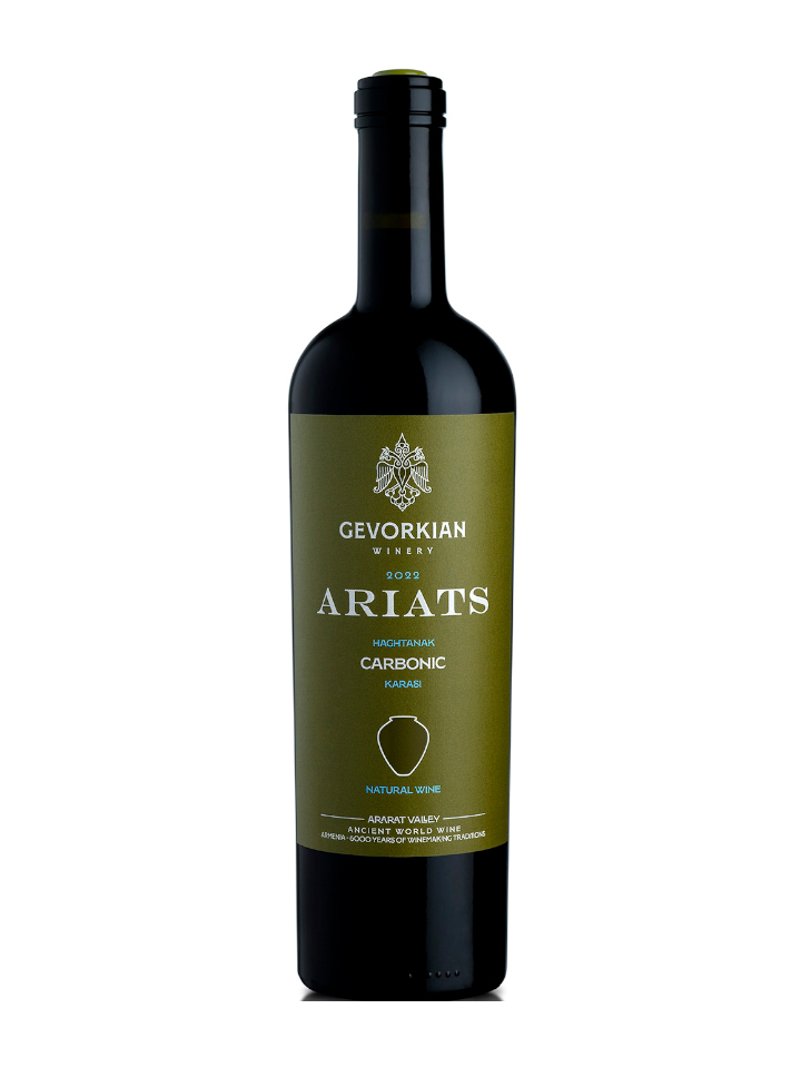 Ariats Carbonic Haghtanak Dry Red Wine 750ml