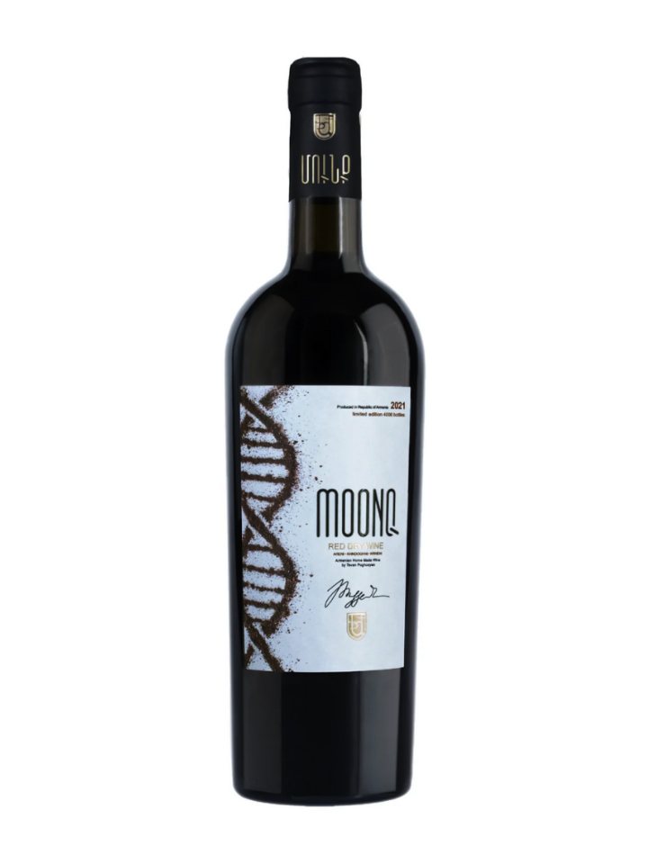 MOONQ Red Blend Dry Wine 750ml